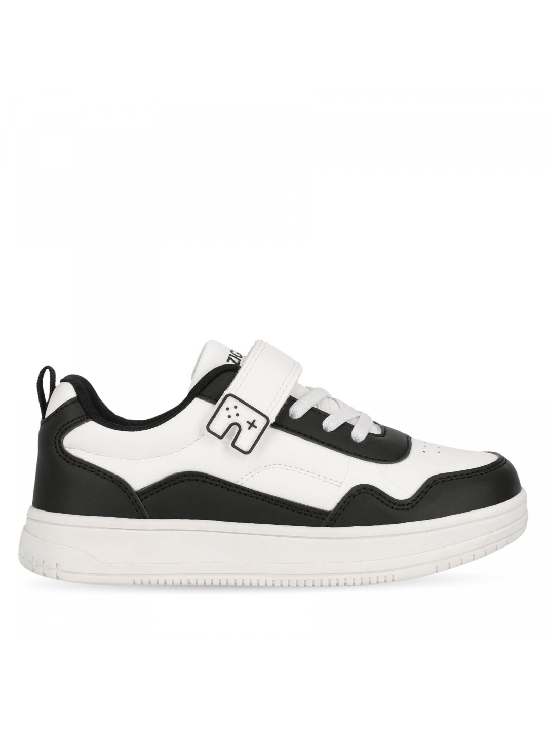 Sneakersy ZigZag Z242052 Černá